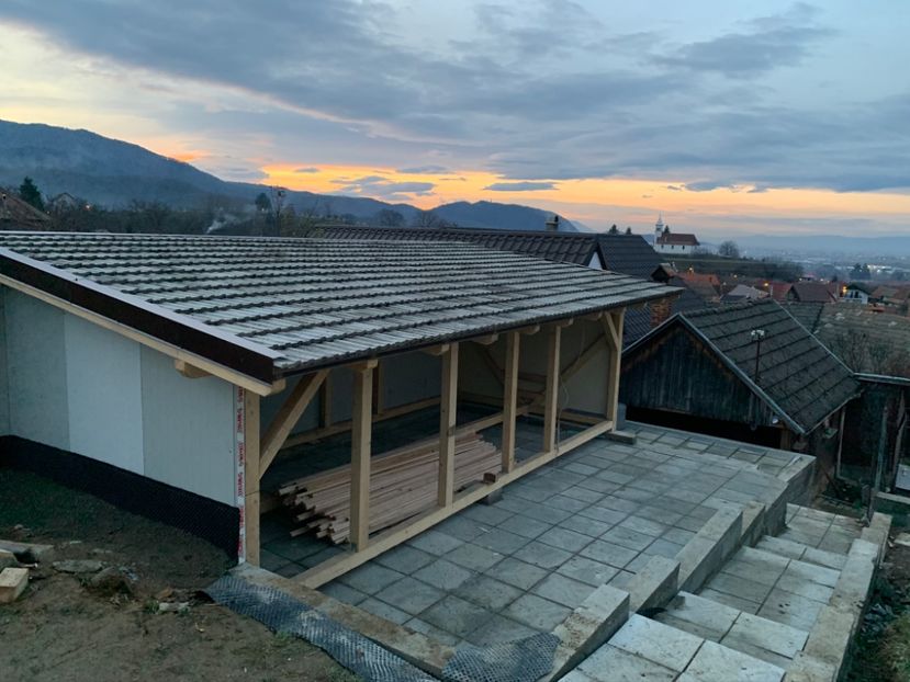 558149DC-FDD5-4C7B-881F-474C96B567A6 - 1 A new beginning