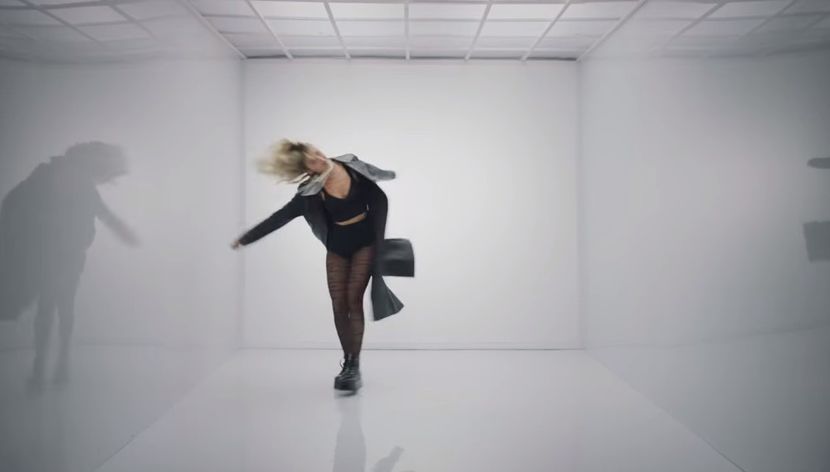 bandicam 2019-12-15 17-13-04-028 - 3 luni