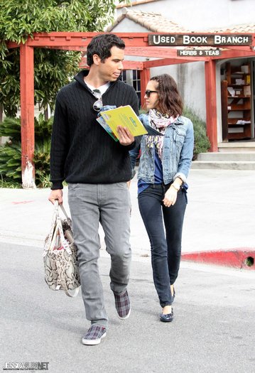 002dfsdsfdfscx - jessica alba candids