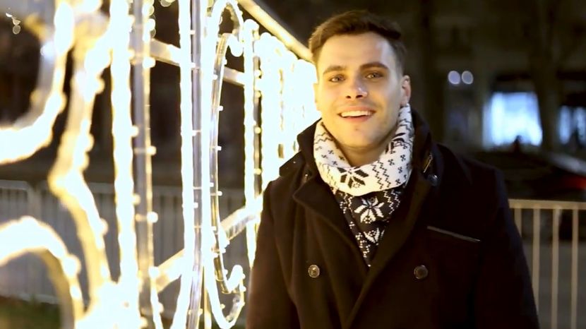 bandicam 2019-12-16 19-03-38-344 - Un an mai bun