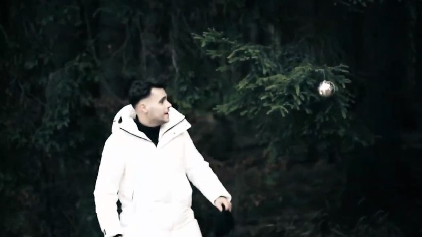 bandicam 2019-12-16 19-03-43-120 - Un an mai bun