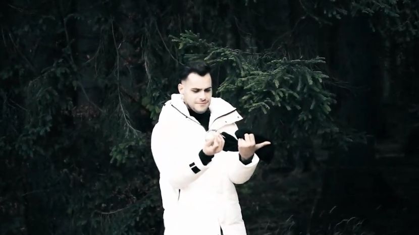 bandicam 2019-12-16 19-03-49-249 - Un an mai bun