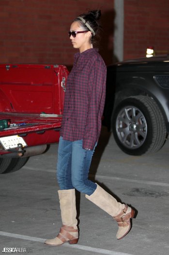 015gfd - jessica alba candids
