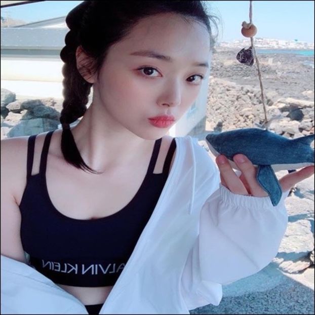 Day 65 - 18.12.2019 - 0x _ In memory of SULLI _ choi jinri