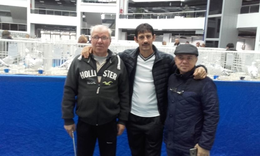  - 7 poze cu columbofili si premieri