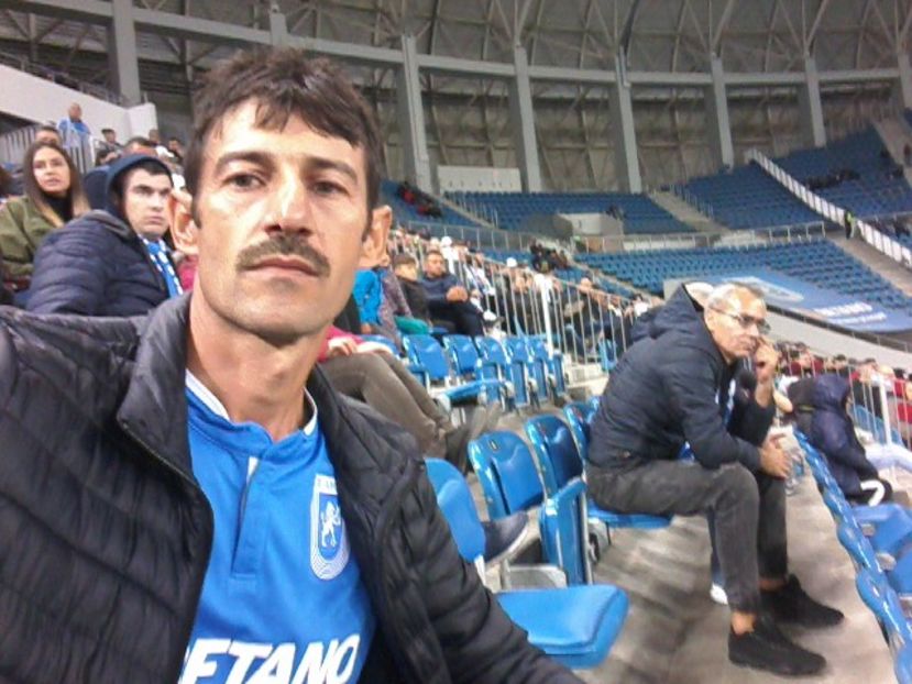  - 7 poze cu columbofili si premieri