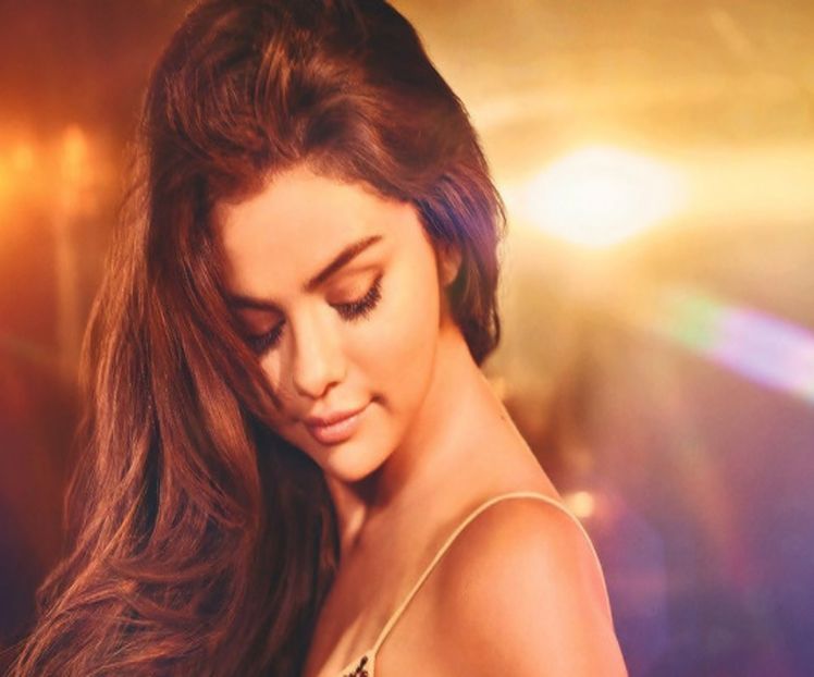 — Nu se poate abține să nu pufnească în râs atunci când aude comentariu lui Madeline - S01XE01 - always will be together