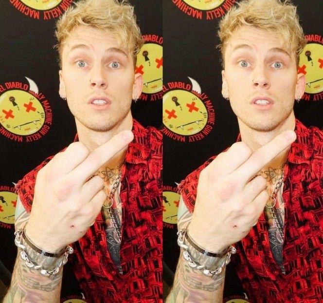 — Avea de gând să se așeze oricum, lucru care se și întâmplă atunci când i-a loc pe - S01XE01 - always will be together