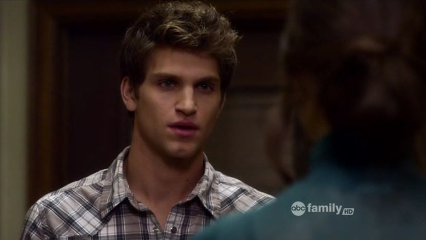 Dar nu ne serviti si pe noi cu ceva?Drum lung din Texas, ne e foame!Ma tine soacra-mea numai pe - episodul 66