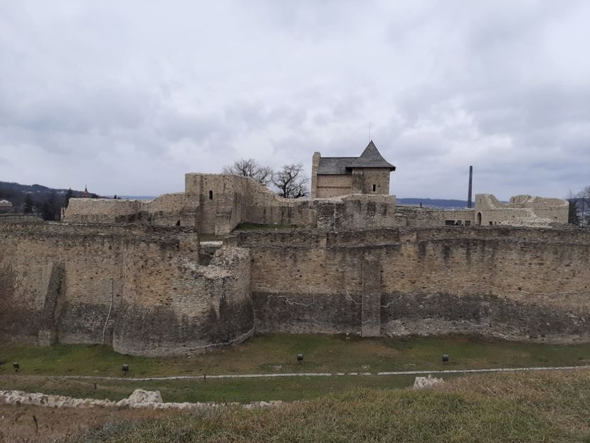  - Cetatea de scaun a Sucevei