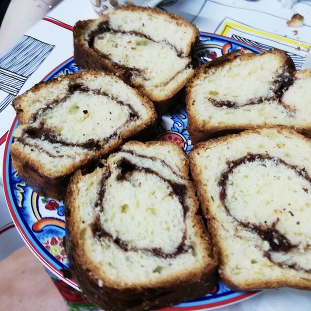  - 0- aaa - Prea ca la țară!