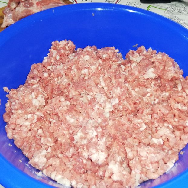  - 0- aaa - Prea ca la țară!