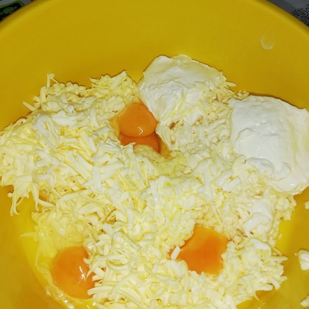  - 0- aaa - Prea ca la țară!