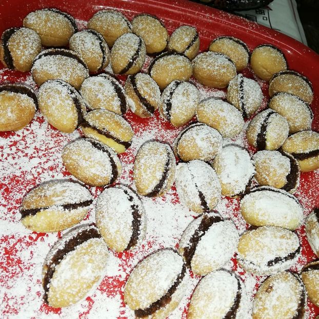  - 0- aaa - Prea ca la țară!