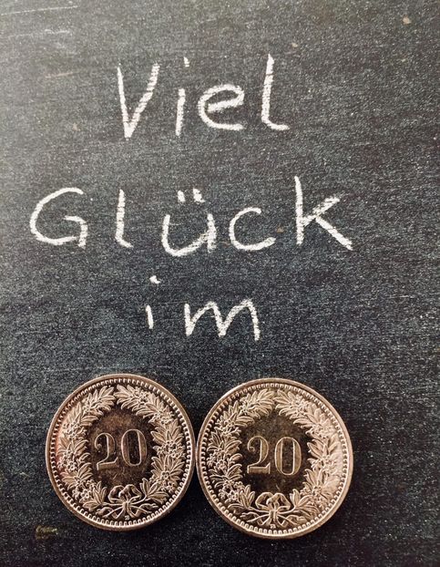  - Z- Căciun fericit și La mulți ani