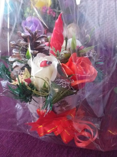  - Aranjamente flori de sapun