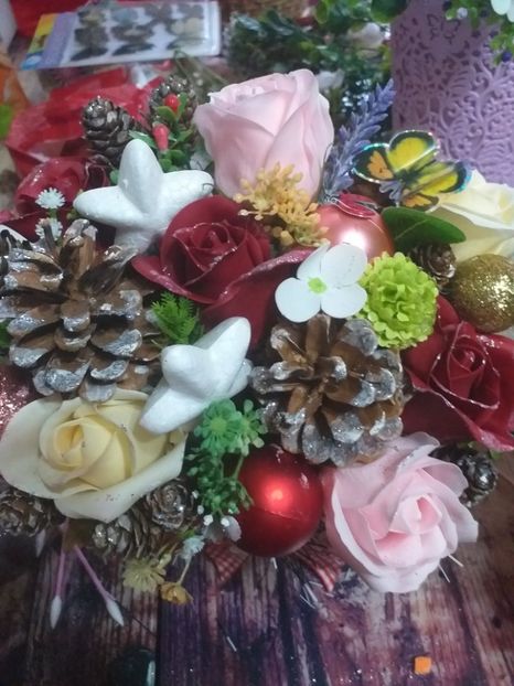  - Aranjamente flori de sapun