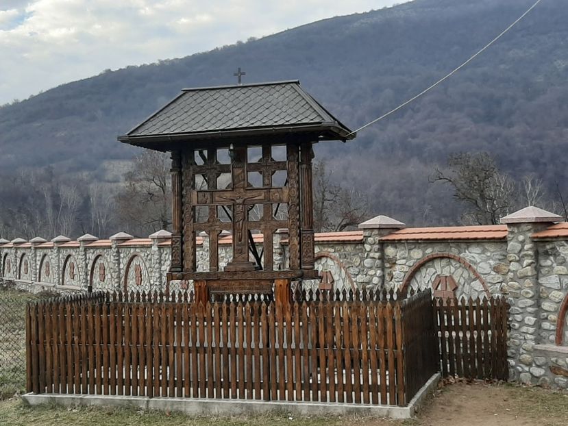  - Mânăstirea Polovragi ianuarie 2020