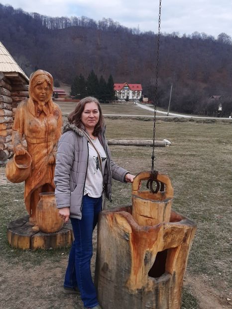  - Sculpturi în lemn la Polovragi ianuarie 2020
