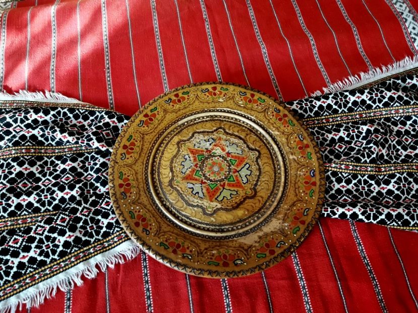  - ARTIZANAT-COLECTIE