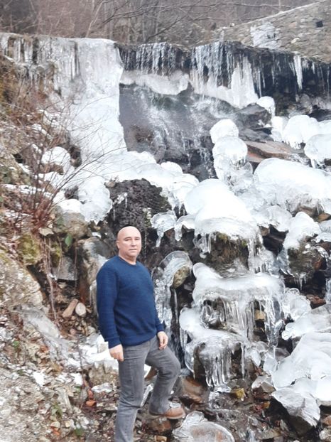  - Cascadă iarna ianuarie 2020