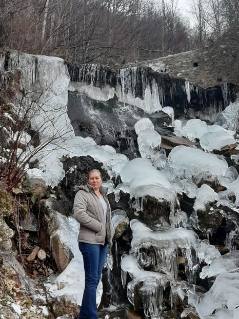 - Cascadă iarna ianuarie 2020