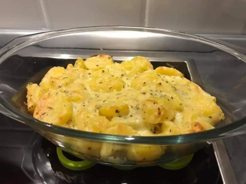  - Cartofi gratinati