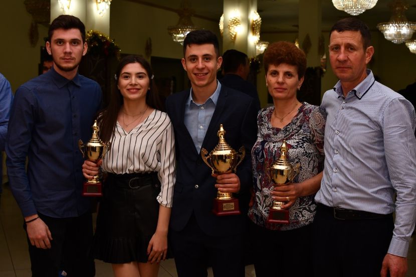  - 2020 PREMIERE EXPOZIȚIE JUDEȚEANĂ PRAHOVA UCPR 11-01-2020