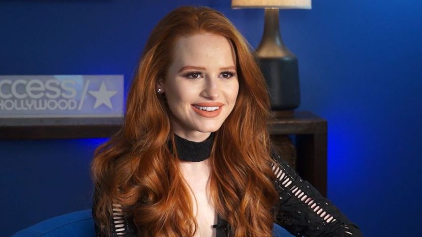 Nu ti-am spus azi..? Merg in club cu Maria, s-a despartit de Laur si vrea sa petreaca faptul ca e - episodul 68