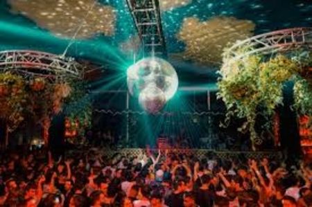 in club, in Miami - episodul 68
