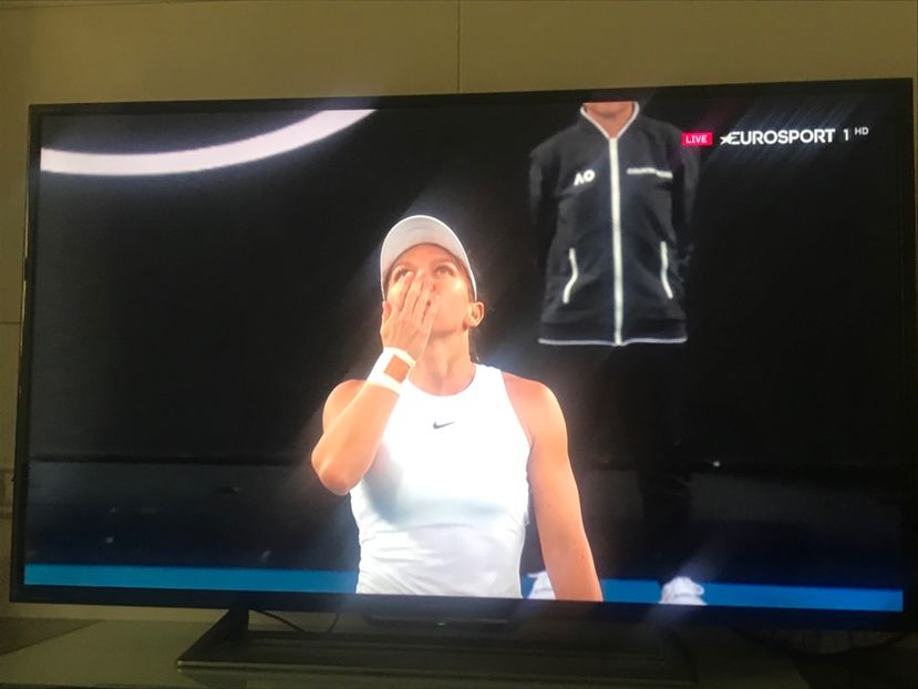 E5CC8D46-2802-4B93-8FFE-85E23ABFAF45 - 001 Simona