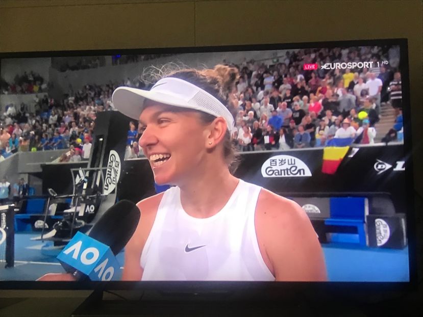 768FAF4D-4ECB-40A1-B656-8E40D8898E64 - 001 Simona