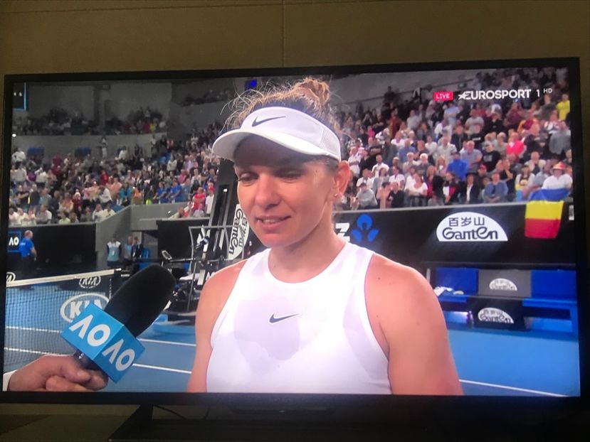 0D5B8AFE-B7FE-414C-B8D4-B166E71D3A42 - 001 Simona