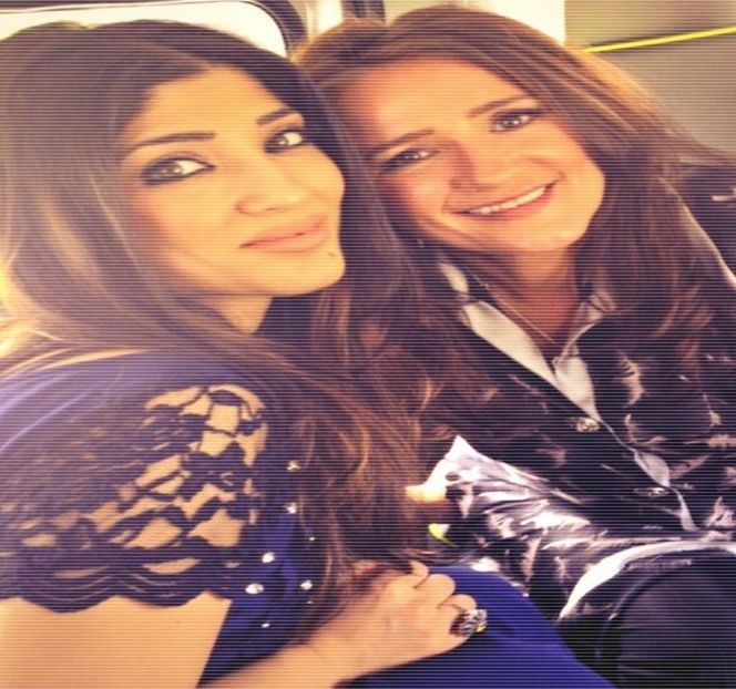 — Te cunosc atunci cine?” Un râset involuntar ajunge a-i fi eliberat printre buze, direcţia - 05 Loving underneath the pines