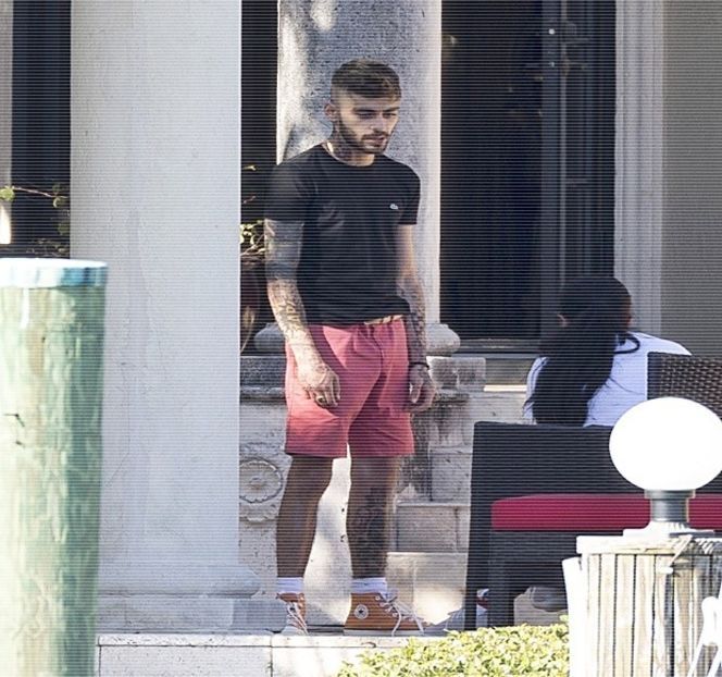 — Prăjituri, privește în direcția ei. Fiind pe care să le preia, ceea ce îl împiedică devine brusca - 05 Loving underneath the pines