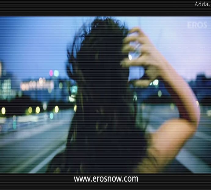 angreji beat khuda jaane screncaps 005 - Deepika Padukone 3