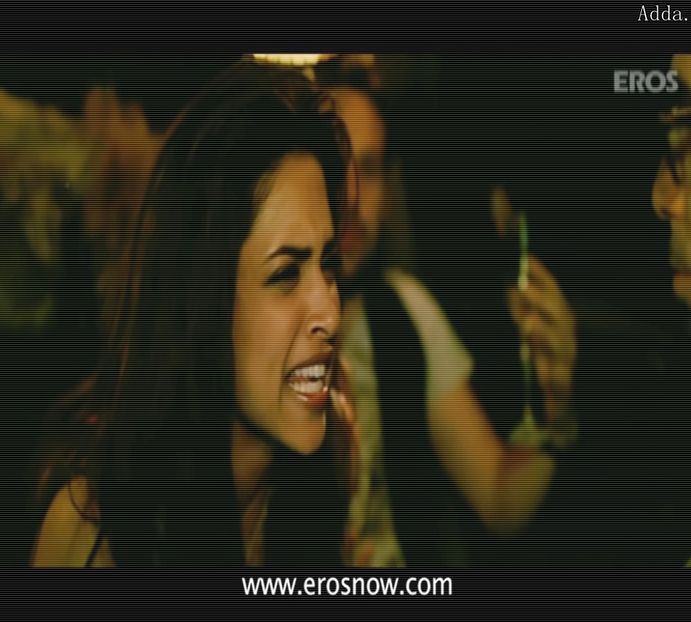 angreji beat khuda jaane screncaps 084 - Deepika Padukone 3