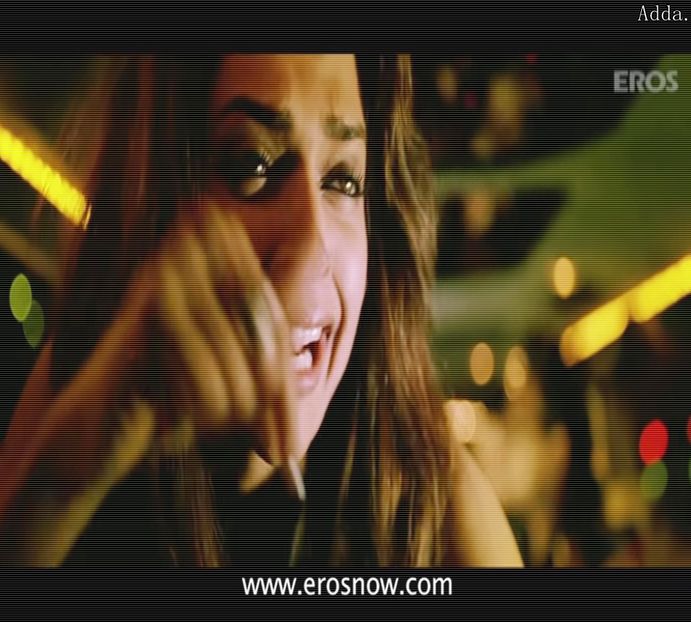 angreji beat khuda jaane screncaps 089 - Deepika Padukone 3
