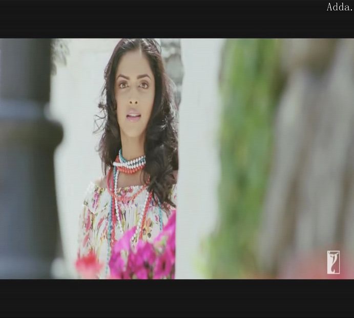 angreji beat khuda jaane screncaps 139 - Deepika Padukone 3