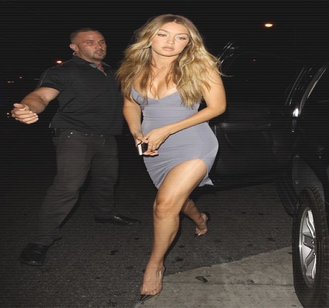 — Singura acţiune la care apelează în clipa respectivă este aceea de a reflecta asupra - 05 Loving underneath the pines