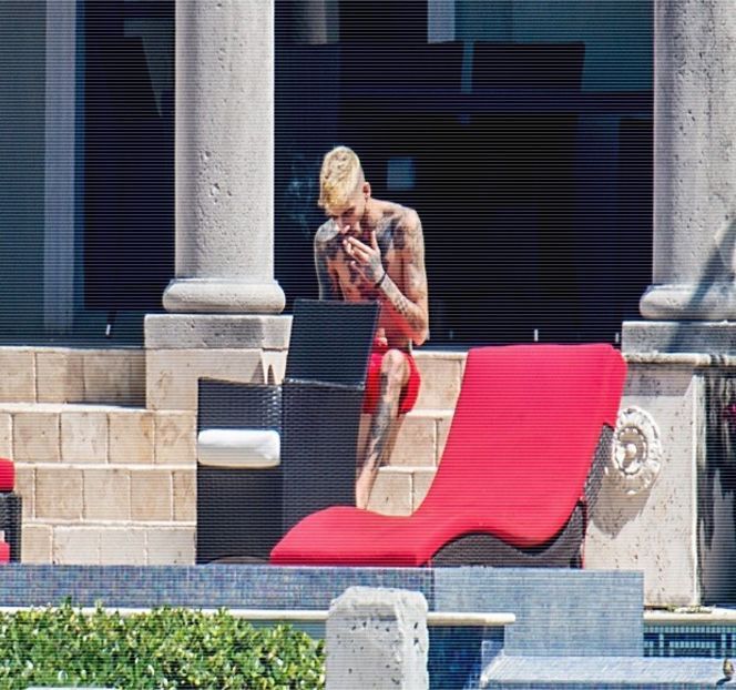 — Care din primele clipe îl intrigase nemăsurat, dar totodată, implicând și curiozitatea lui. - 05 Loving underneath the pines