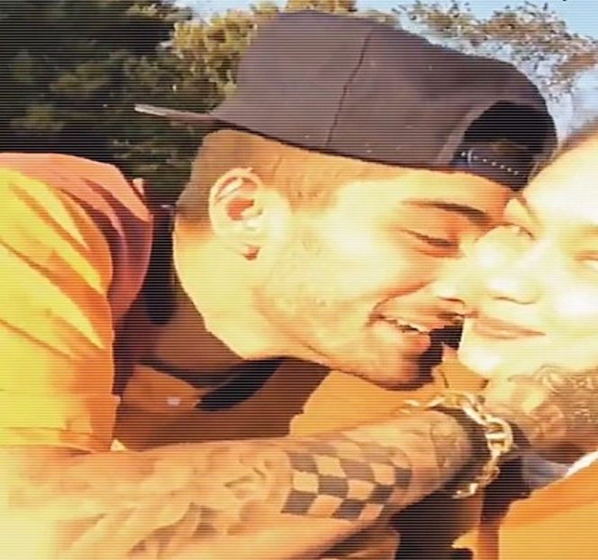 — “Nu-mi aduc aminte să fi spus că mi-a fost dor de tine.. dar, îţi acord un punct în plus doar - 05 Loving underneath the pines