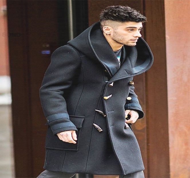 — Loc de îndată, urmând a alege aplicația contactelor, recurgând la adăugarea unui contact - 05 Loving underneath the pines