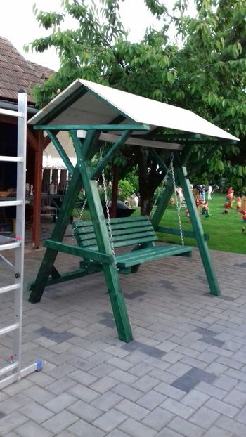 Acoperiș alb - Balansoar