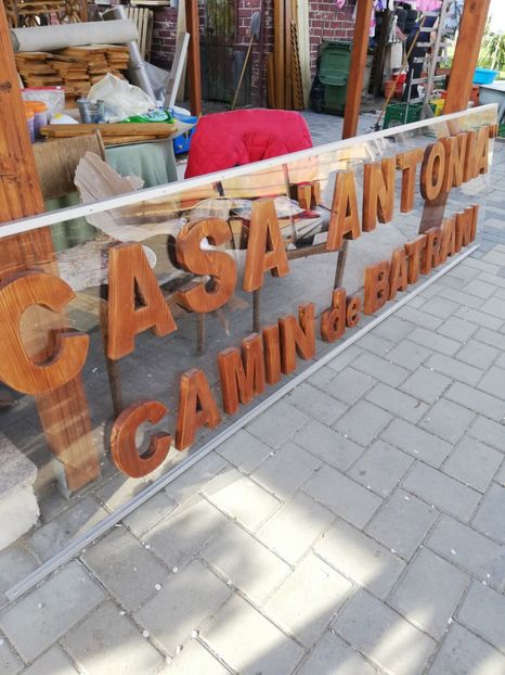 Reclama plexiglass - aranjamente ptr gradina LA COMANDA - DE VANZARE