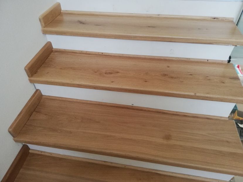 Trepte stejar - Trepte lemn masiv