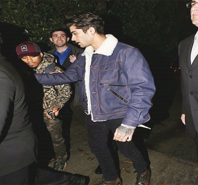 — Porneşte între timp motorul maşinii, însă cum el unul nu purta centură iar zgomotul provenit - 06 Gave me bullets to my heart!