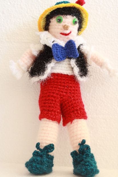 20200201151531_IMG_3907 - Haine și jucării lucrate manual