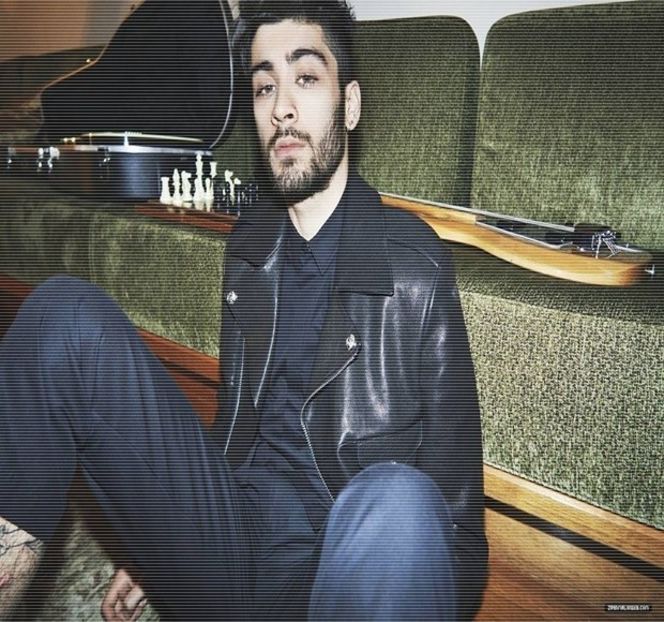 — Potrivite de a-i comunica acesteia dorinţa lui de a pleca, căci nu ar fi avut de gând să aştepte - 06 Gave me bullets to my heart!