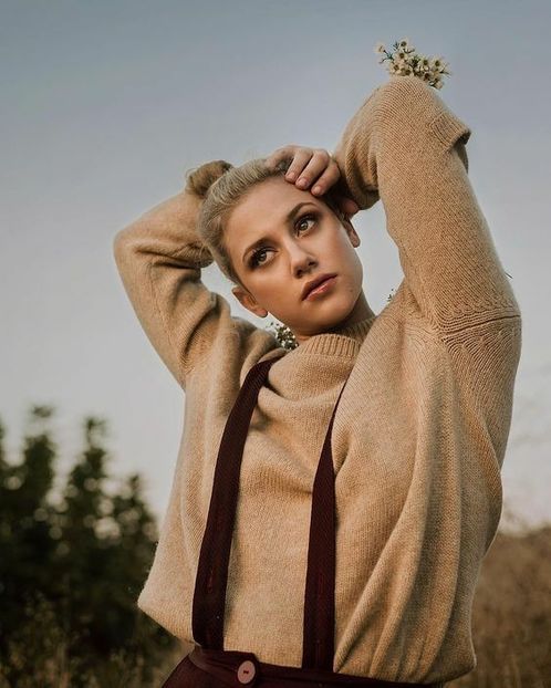  - Lili Reinhart